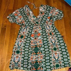 COPY - Shein XL multi colored with short puff sleeve